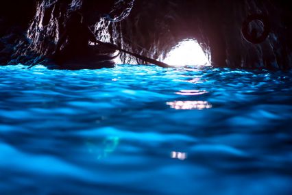 Private boat tour to Capri & Blue Grotto