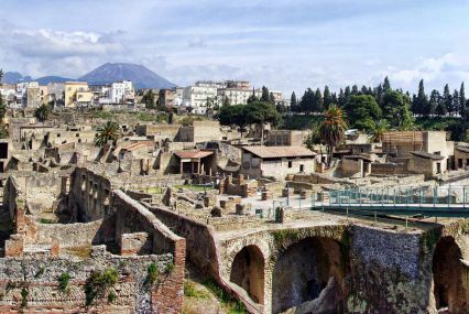 Herculaneum Experience (Lunch included)