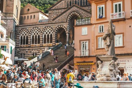 Amalfi Coast Sharing Tour Small Group 8 pax